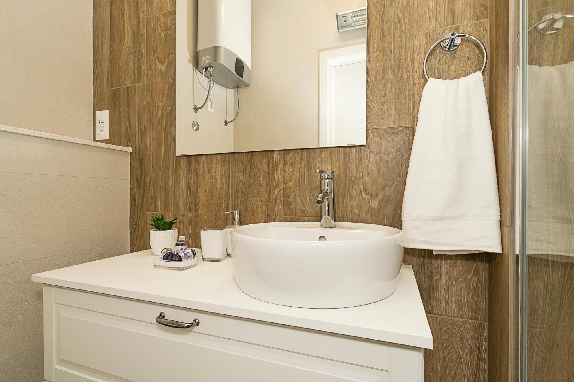Studio Apartments Marcel Split Exterior foto